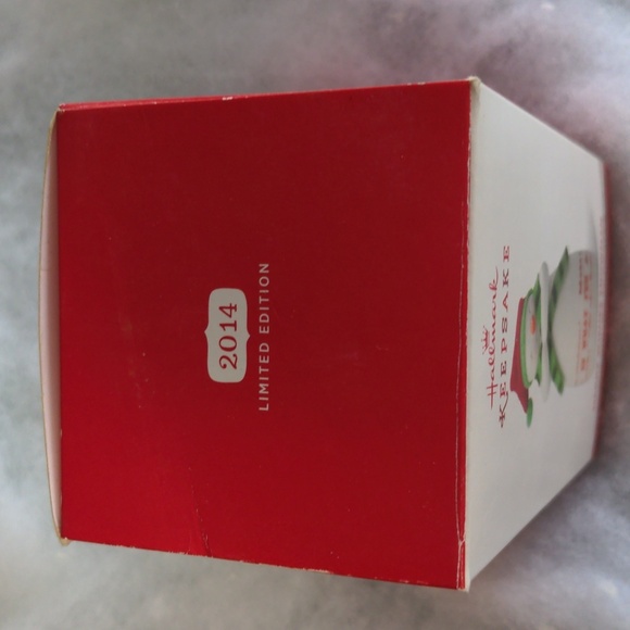 Hallmark Keepsake Merry Wishes Snowman - Picture 6 of 7